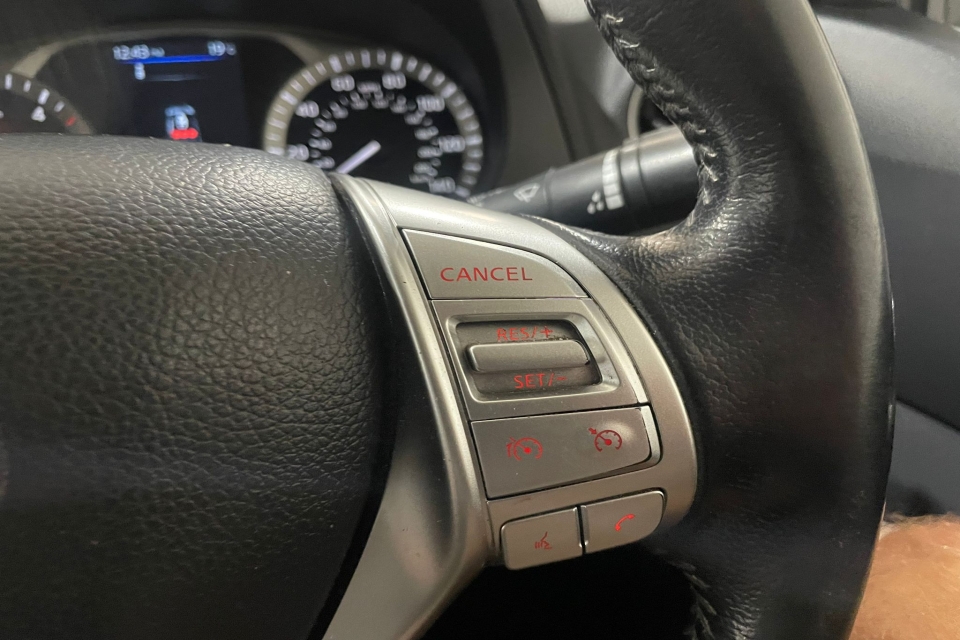Nissan Navara 