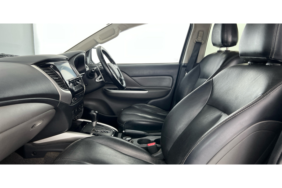 Mitsubishi L200 Mitsubishi L200