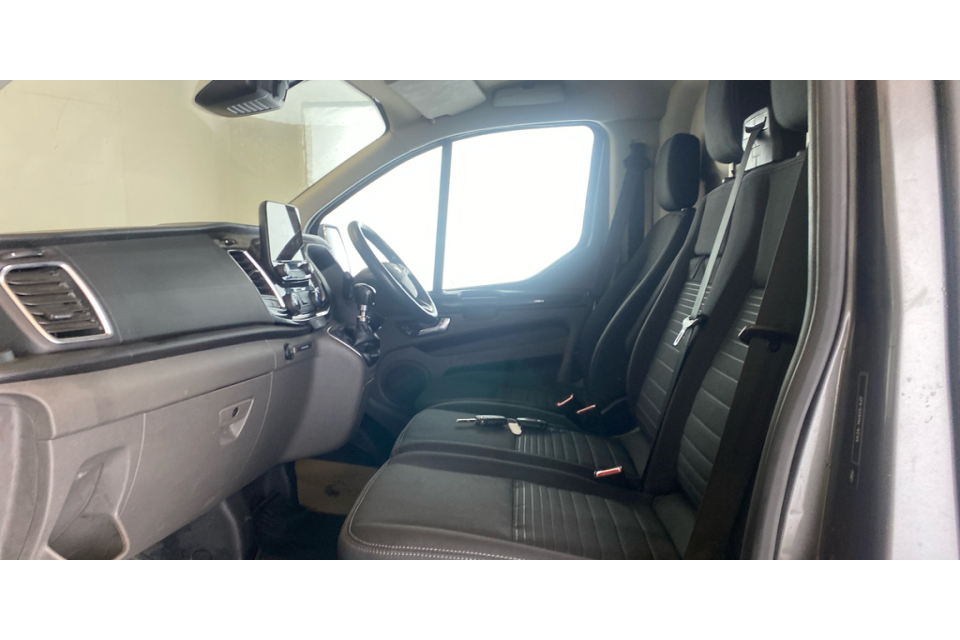 FORD TRANSIT CUSTOM 
