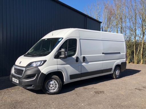 PEUGEOT BOXER 