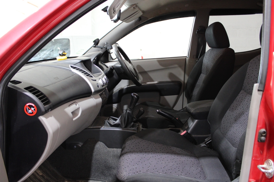 Mitsubishi L200 