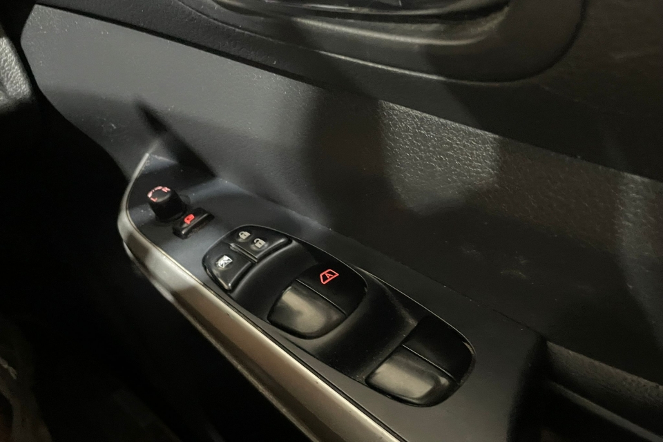 Nissan Navara 