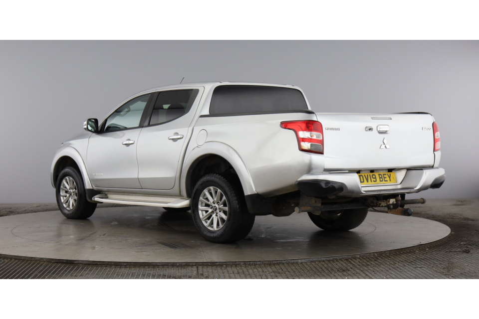 Mitsubishi L200 Mitsubishi L200