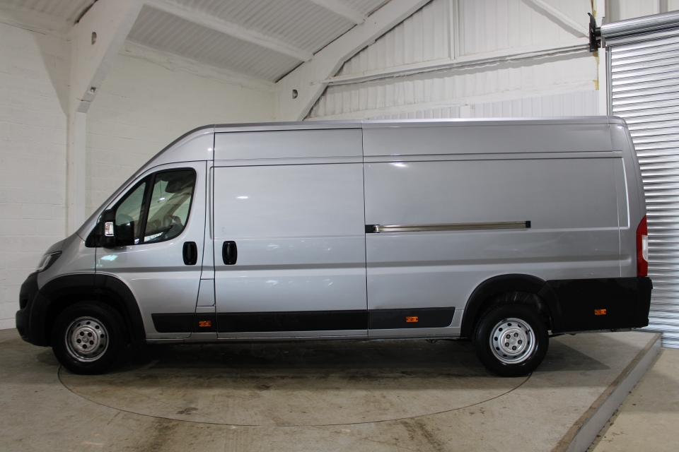 Peugeot Boxer 