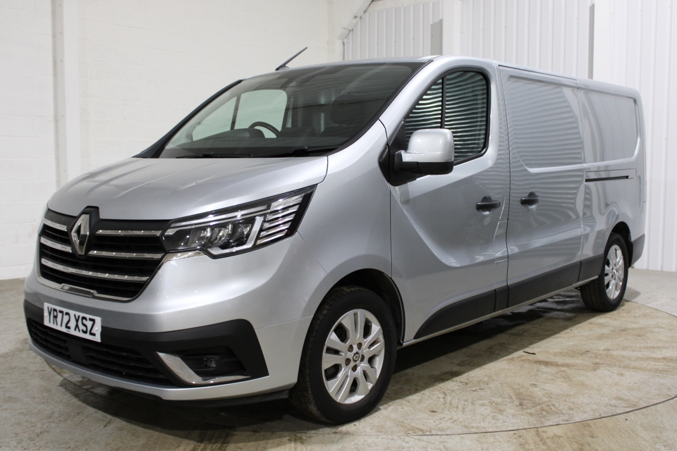 RENAULT TRAFIC 