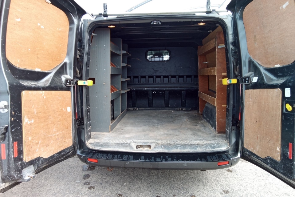 FORD TRANSIT CUSTOM 