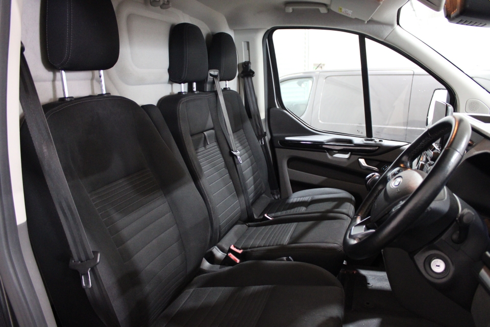 FORD TRANSIT CUSTOM 