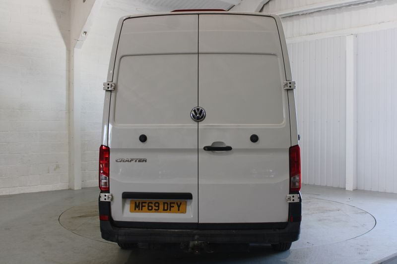 VOLKSWAGEN CRAFTER 