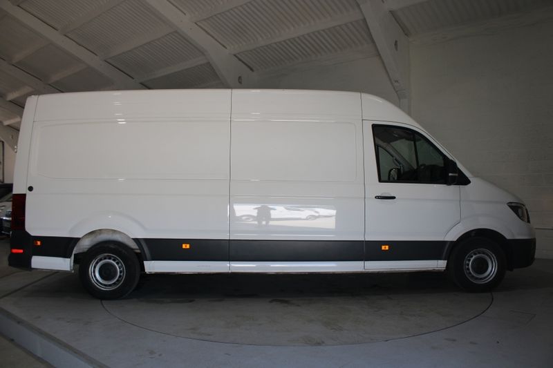 VOLKSWAGEN CRAFTER 