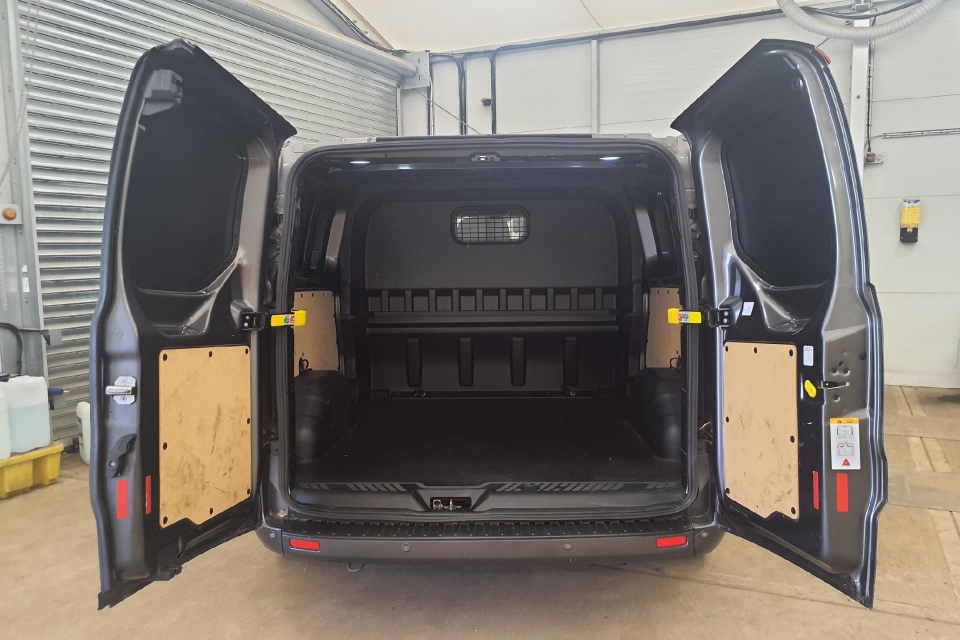 FORD TRANSIT CUSTOM 