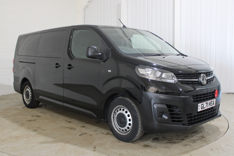 VAUXHALL VIVARO LIFE 