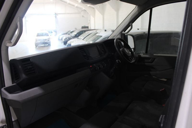 VOLKSWAGEN CRAFTER 