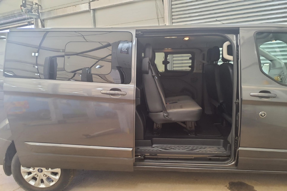 FORD TRANSIT CUSTOM 