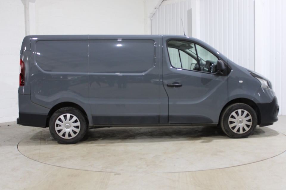 RENAULT TRAFIC 