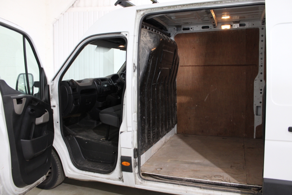 Vauxhall Movano 