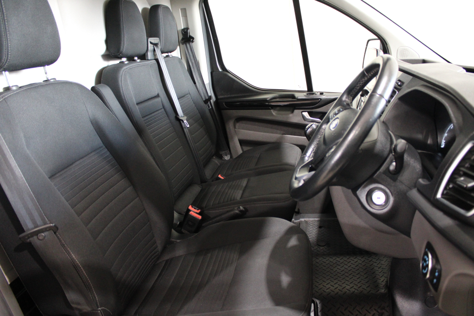 FORD TRANSIT CUSTOM 