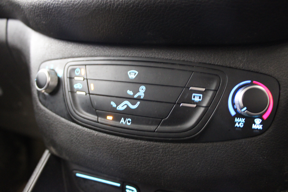 Ford Transit Courier 