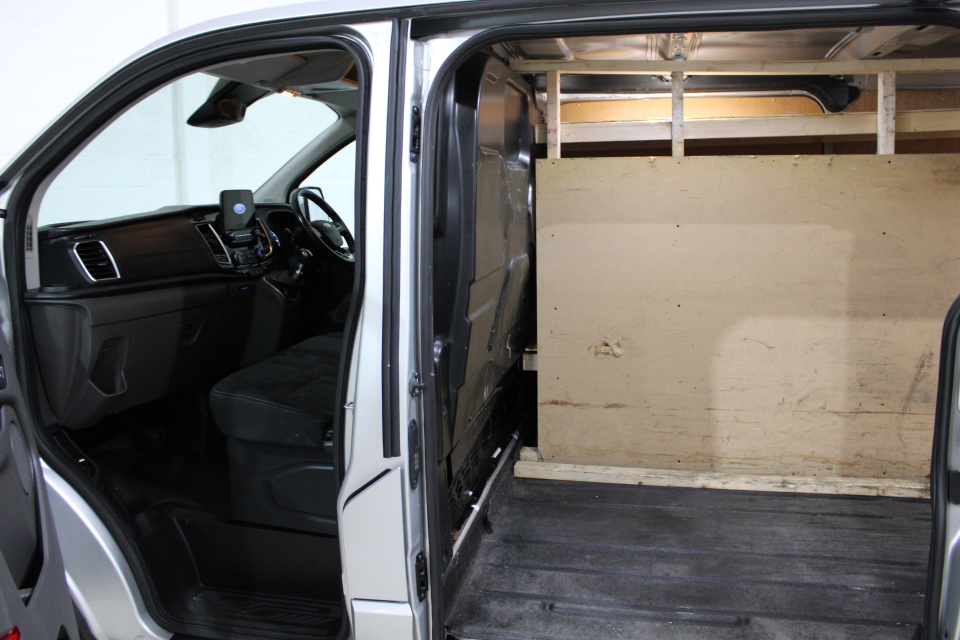 FORD TRANSIT CUSTOM 