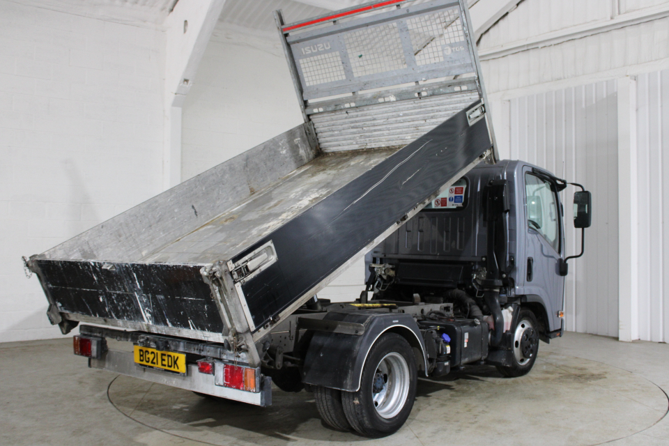 Isuzu Grafter 