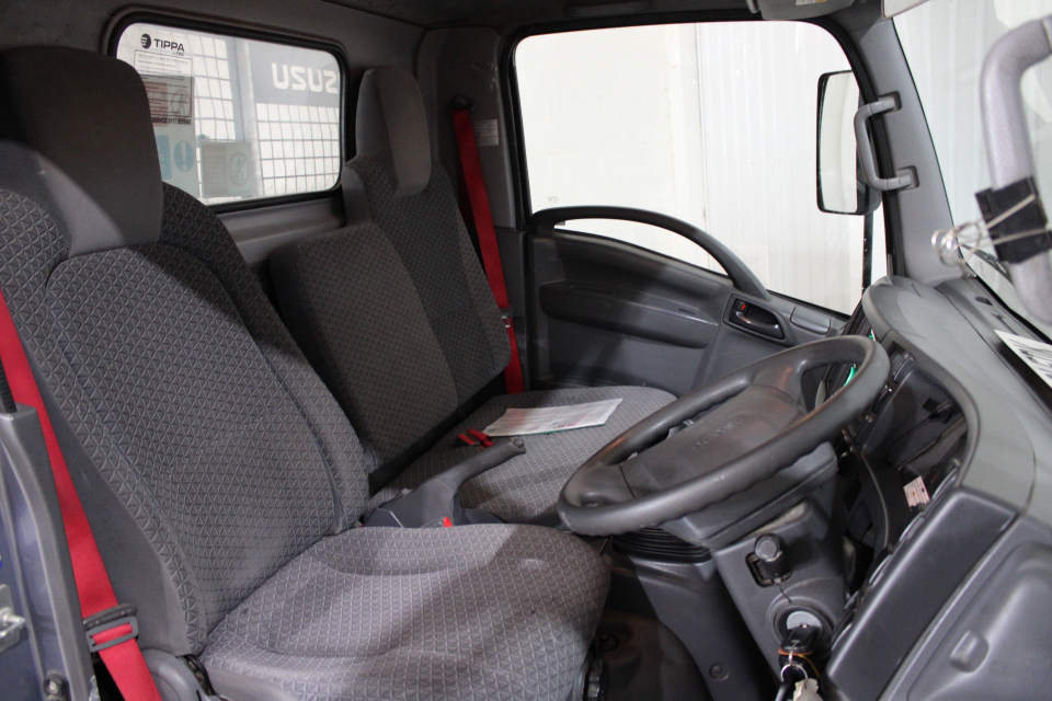Isuzu Grafter 