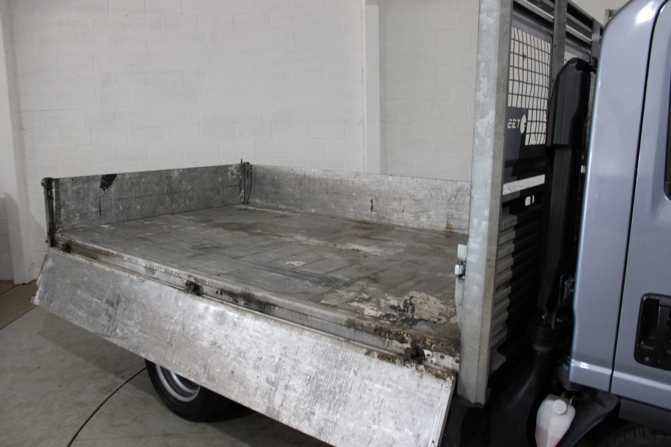 Isuzu Grafter 