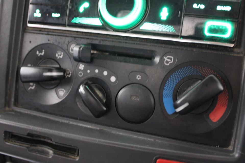 Isuzu Grafter 