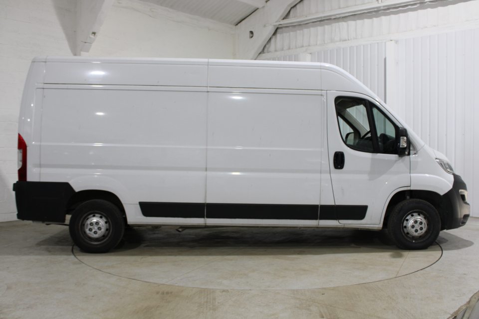 VAUXHALL MOVANO 