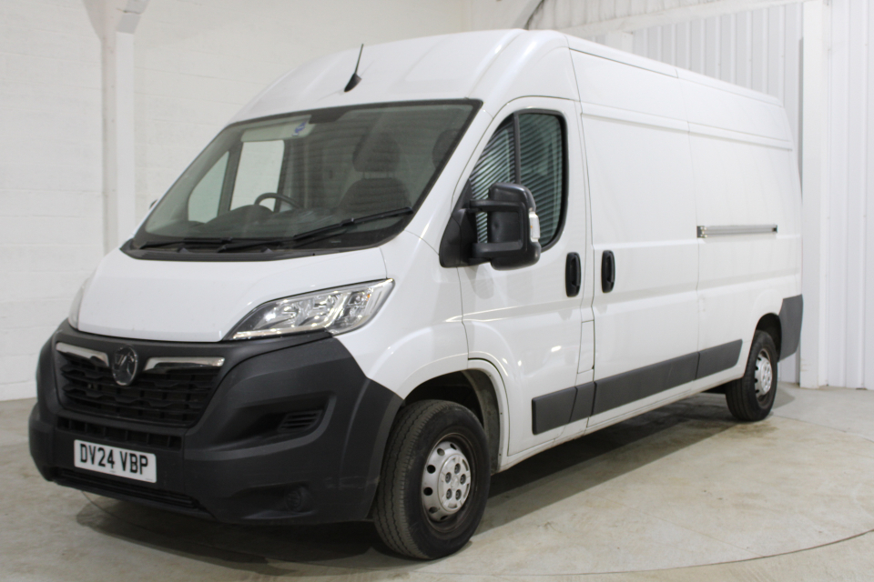 VAUXHALL MOVANO 