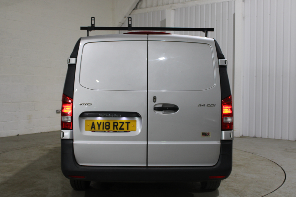 MERCEDES-BENZ VITO 
