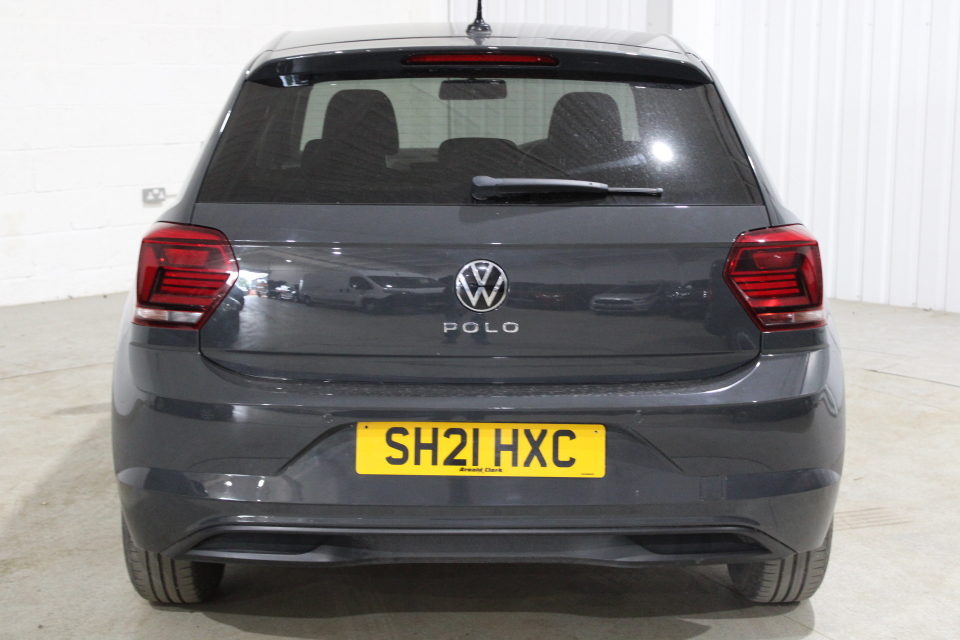 VOLKSWAGEN POLO 