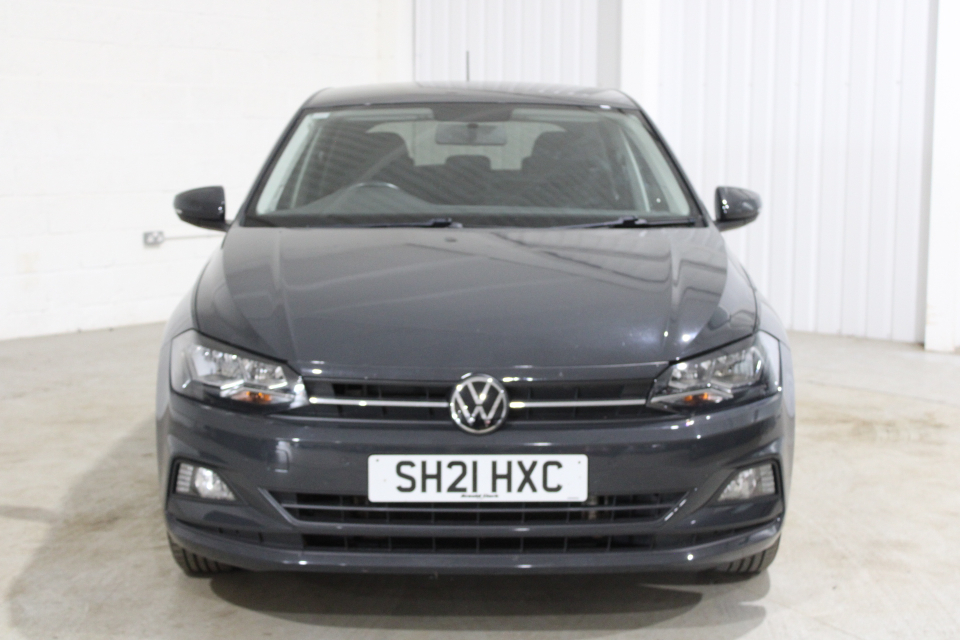 VOLKSWAGEN POLO 