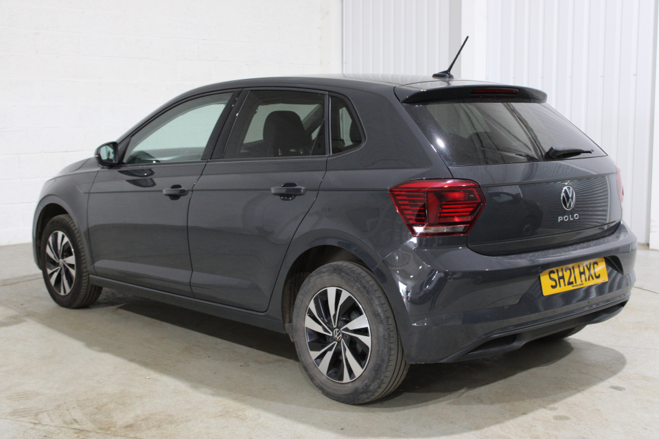 VOLKSWAGEN POLO 