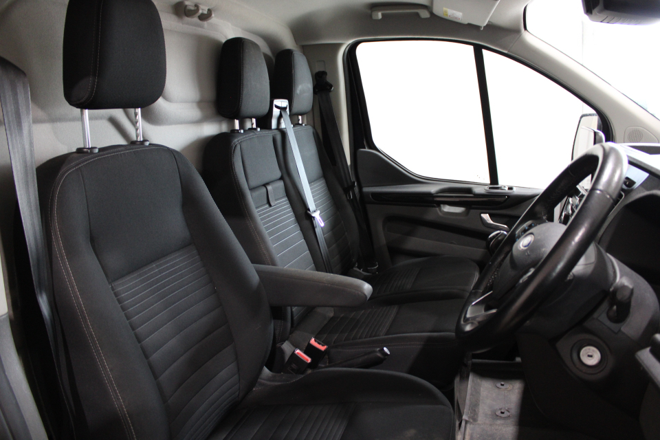 FORD TRANSIT CUSTOM 