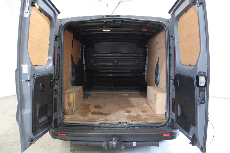 RENAULT TRAFIC 
