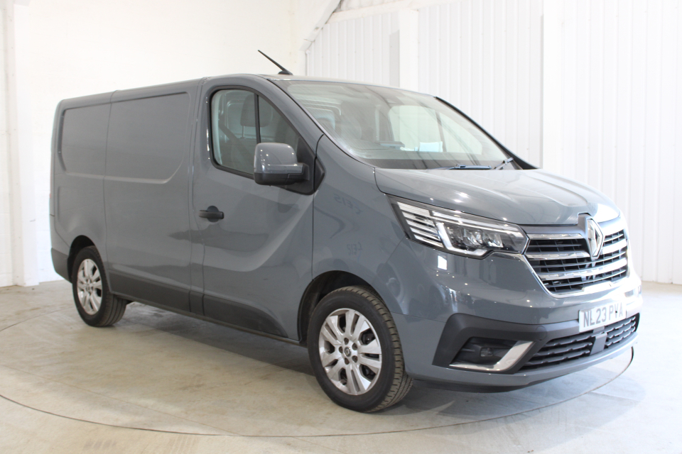 RENAULT TRAFIC 