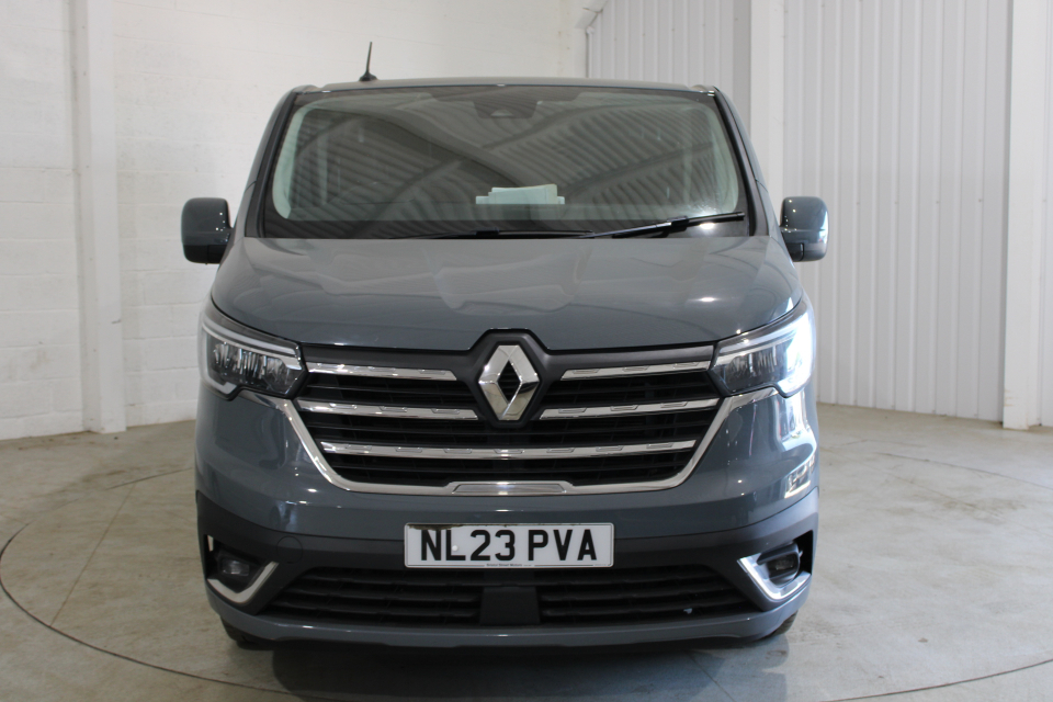 RENAULT TRAFIC 