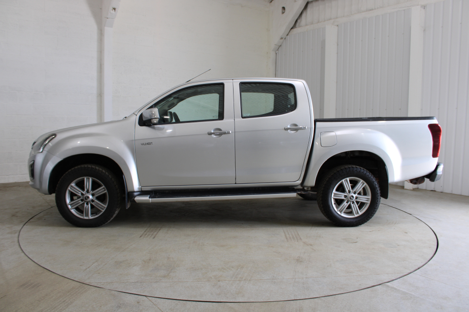 Isuzu D-Max 