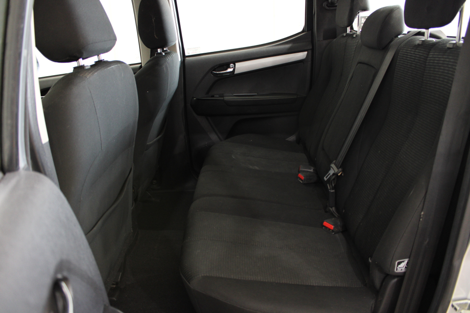 Isuzu D-Max 
