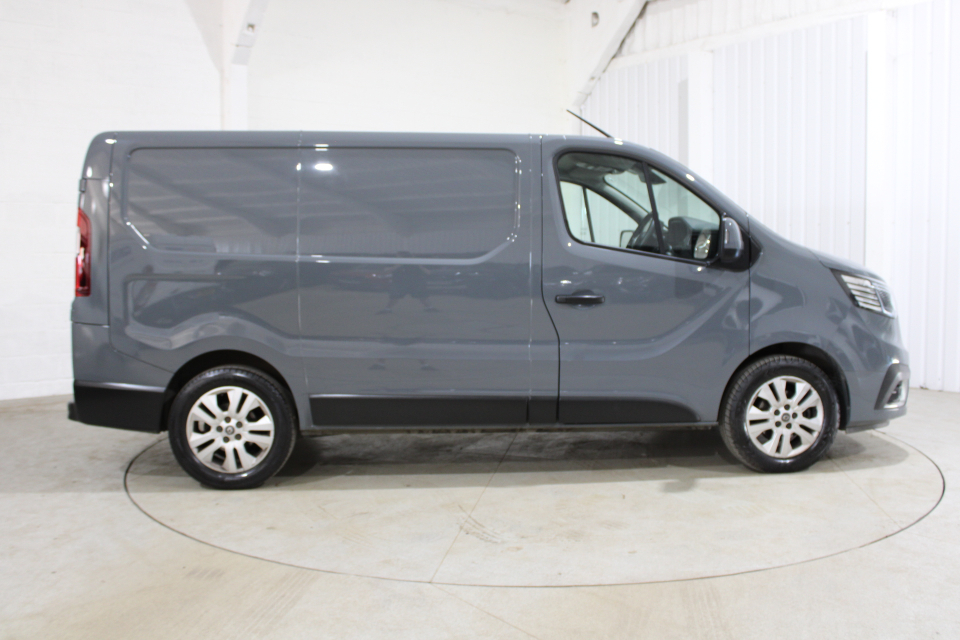 RENAULT TRAFIC 