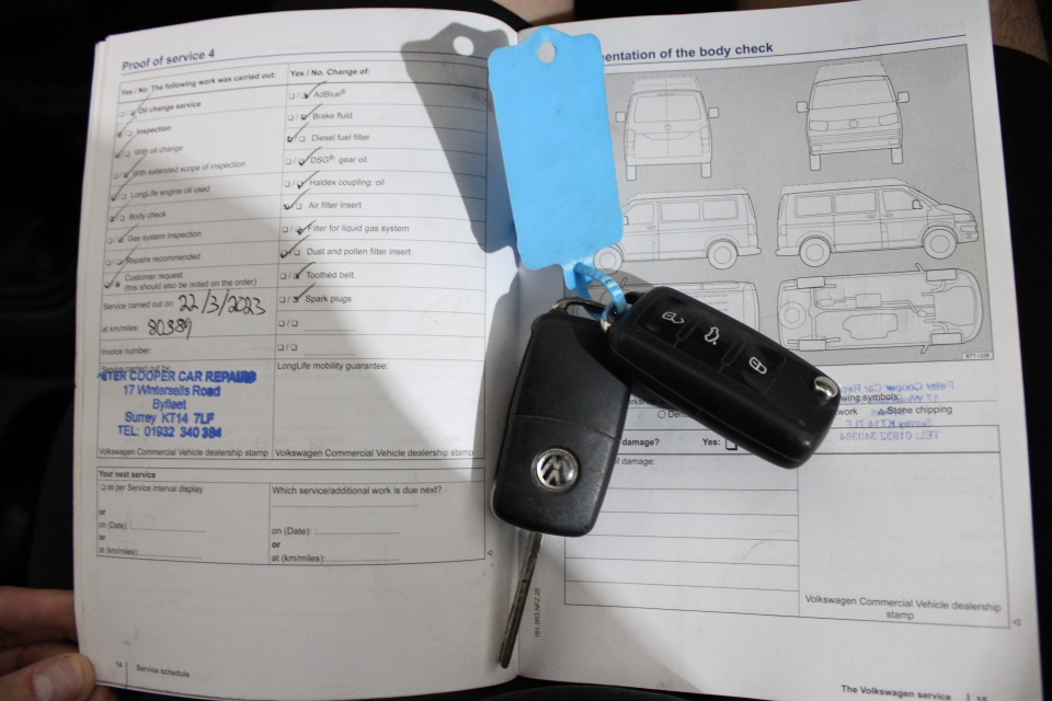 VOLKSWAGEN CADDY 