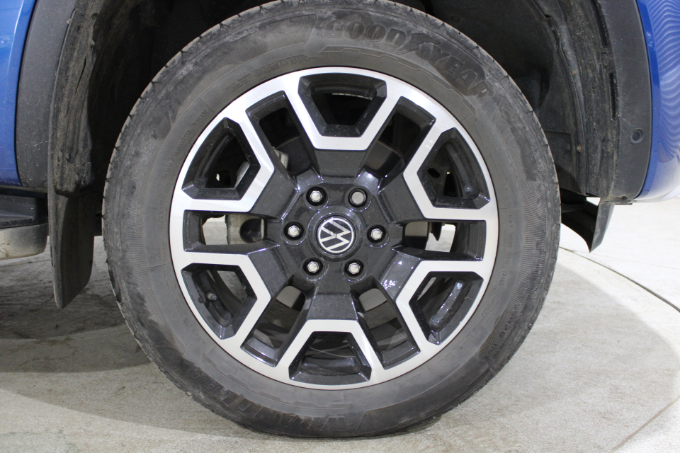 VOLKSWAGEN AMAROK 