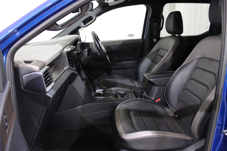 VOLKSWAGEN AMAROK 