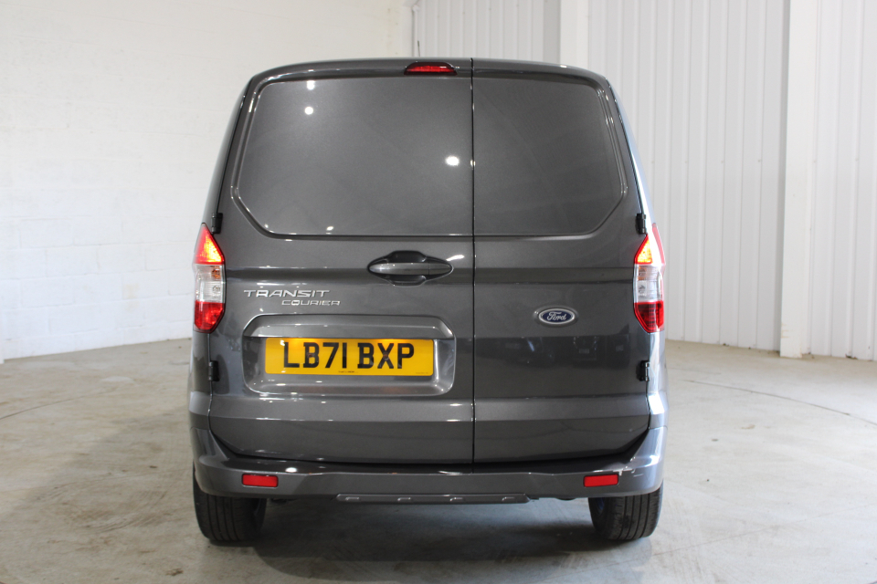 Ford Transit Courier 