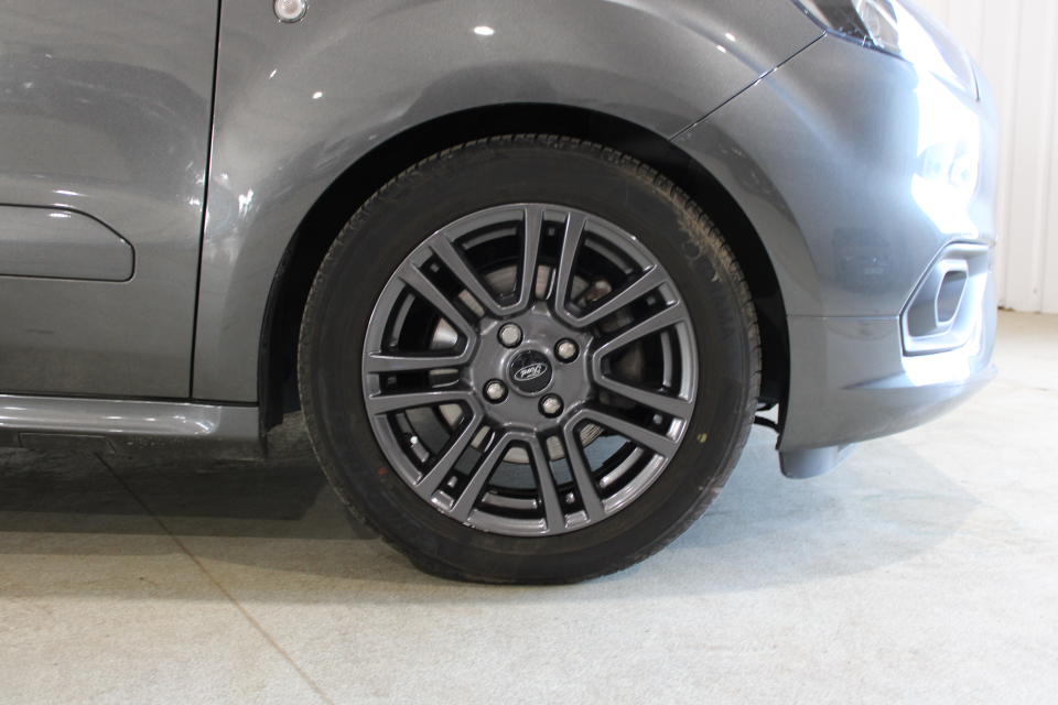 Ford Transit Courier 
