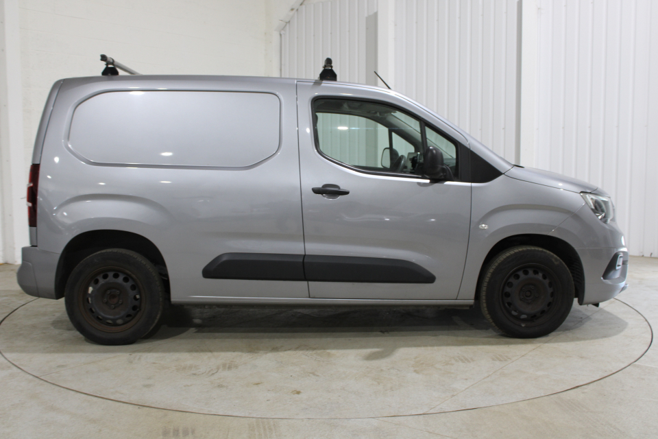 VAUXHALL COMBO 