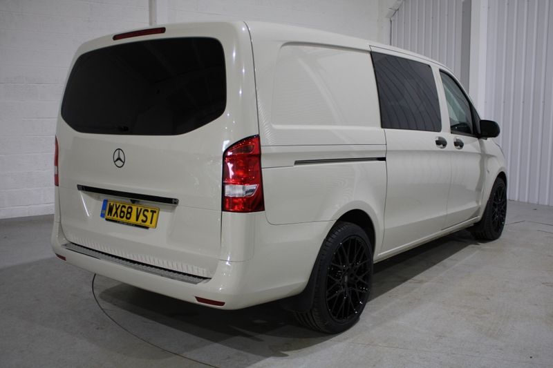 MERCEDES-BENZ VITO 