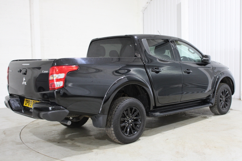 Mitsubishi L200 