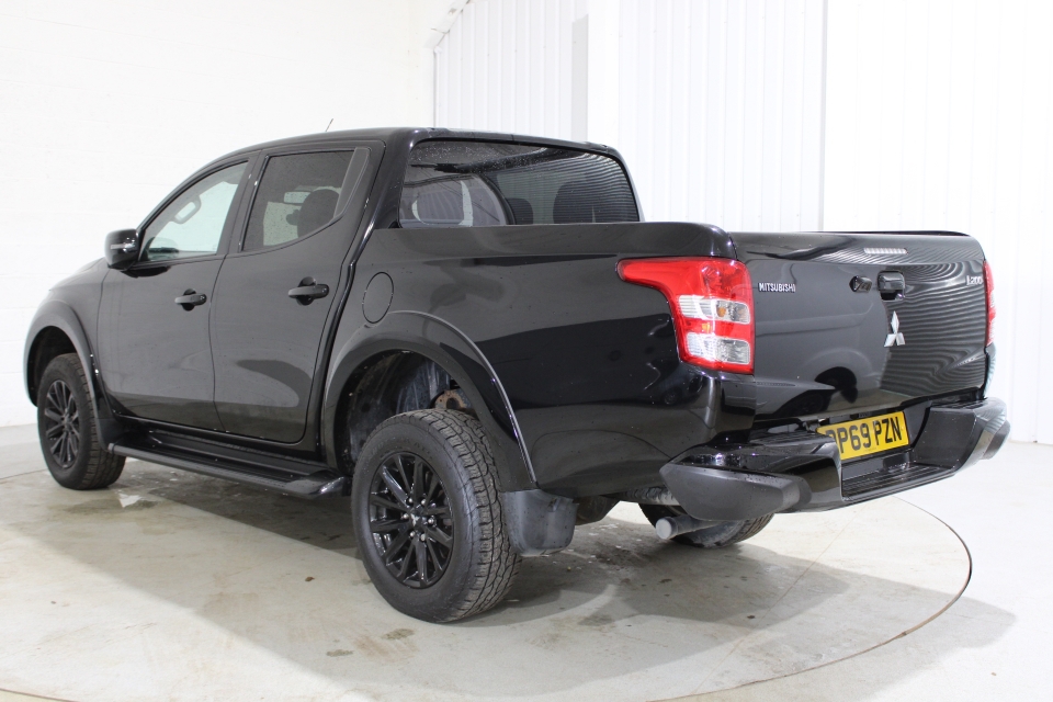Mitsubishi L200 