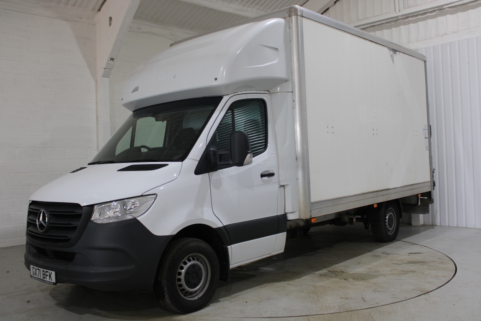 Mercedes-Benz Sprinter 