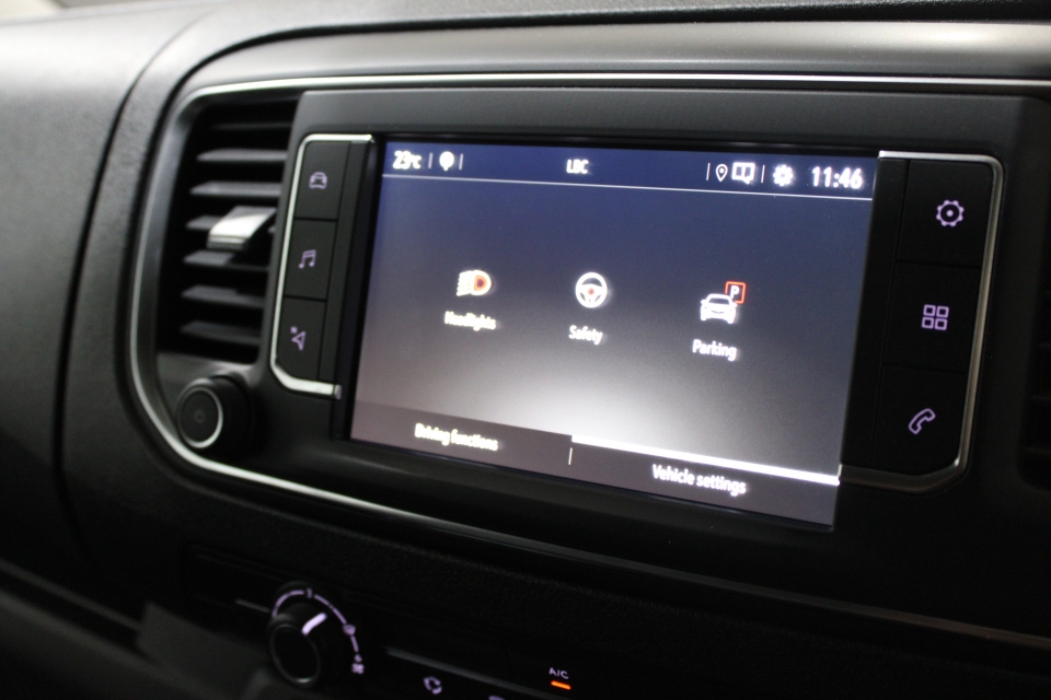 Vauxhall Vivaro 